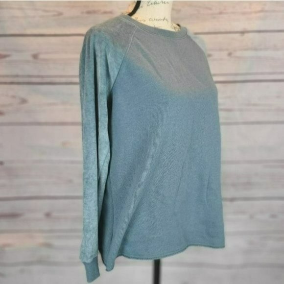 American Eagle Outfitters Sweaters - ♡3/$30♡ AEO Relaxed Fit Knit Soft Sweater Top